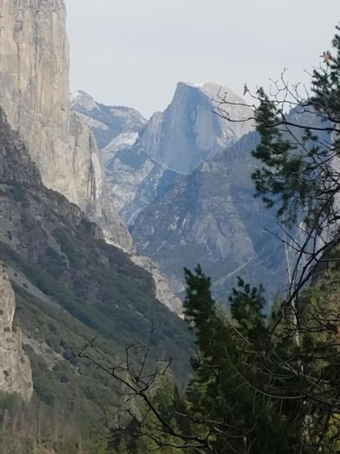 5th Street 3* Mariposa