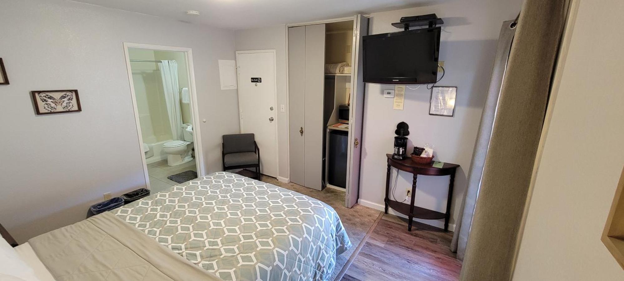 5th Street 3* Mariposa