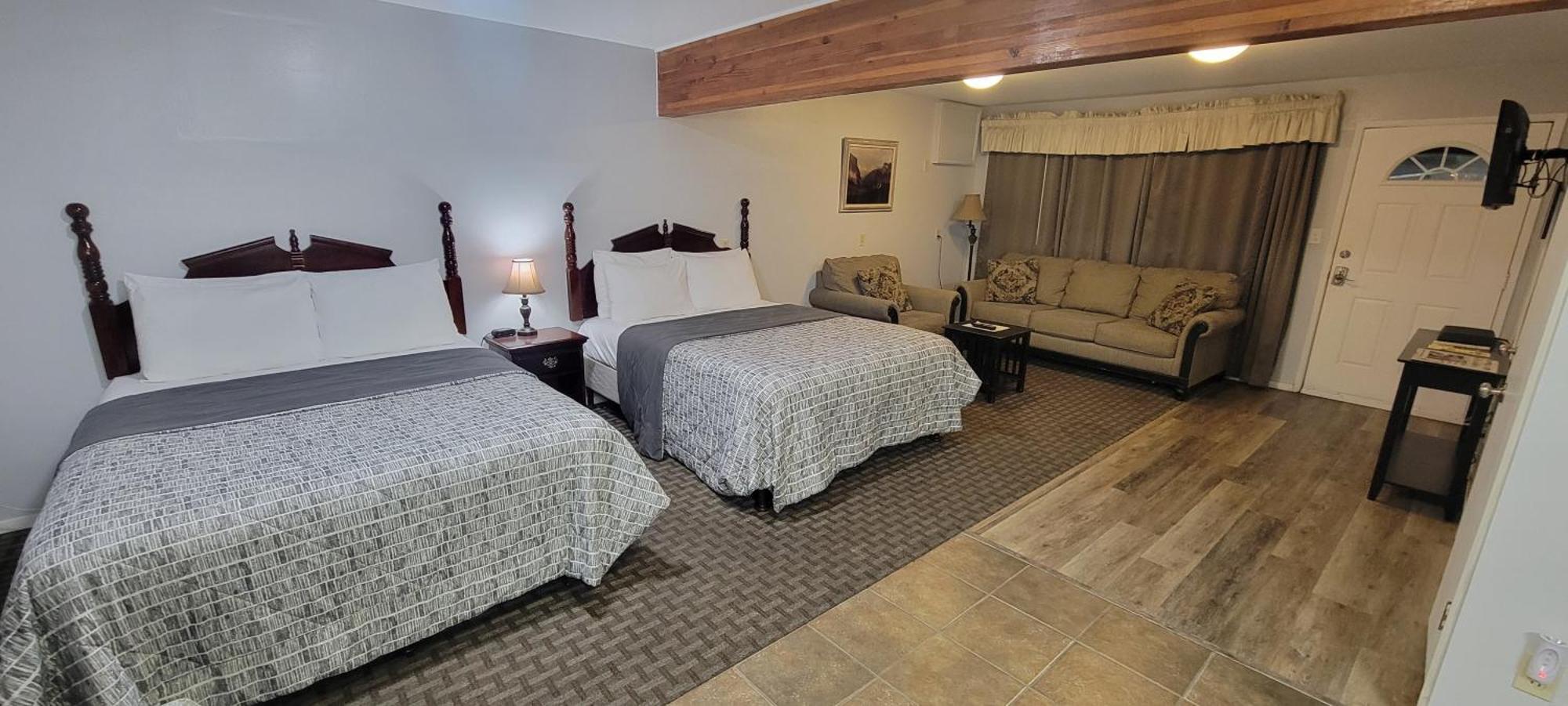 Inn 5th Street